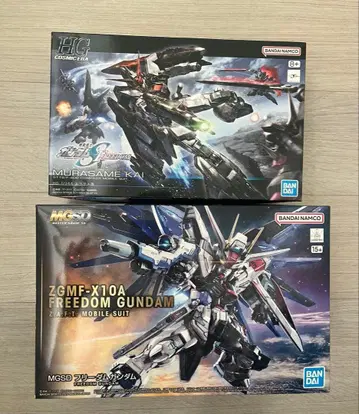 MGSD 프리덤 건담 & HG 1/144 무라사메 개조