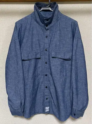 TENDERLOIN HIGH NECK CHAMBRAY SHT 샴브레이