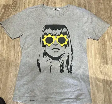 HYSTERIC GLAMOUR 그레이 티셔츠 S 사이즈