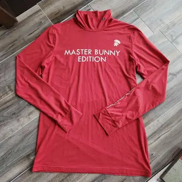 MASTER BUNNY EDITION 하이넥 셔츠