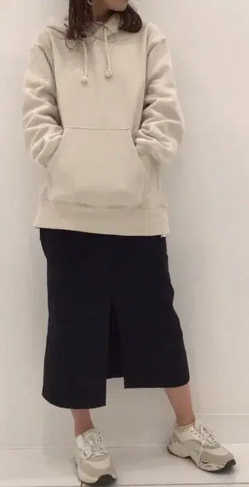 GU 헤비 웨이트 후드티