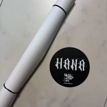 BMSG STREET GALLERY CAFE HANA