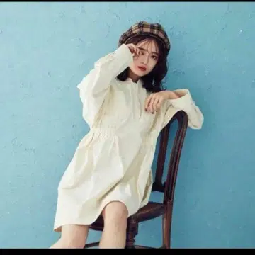 pinue 피누에 허리 개더 미니 원피스 타쿠보 카린