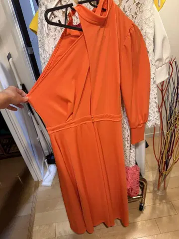 비대칭 dress