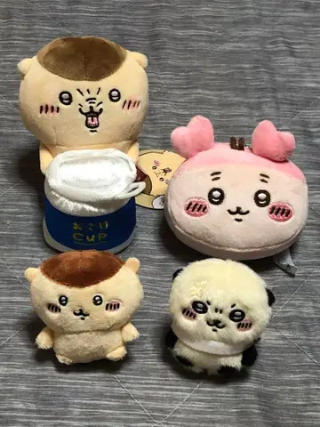 치이카와 (먼작귀) 데스크탑에서 지켜보는 걸이형 봉제 인형 마스코트