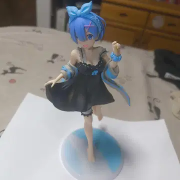 라무 피규어 블랙 원피스 높이 24cm