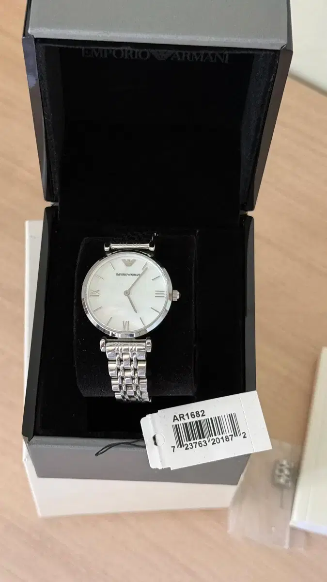 Emporio Armani Women's Watch Metal Watch AR1682