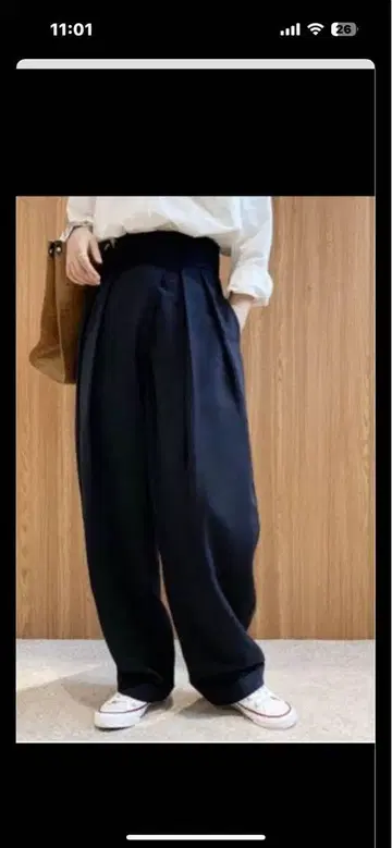 택 포함 미사용 새상품 턱 와이드 팬츠 L