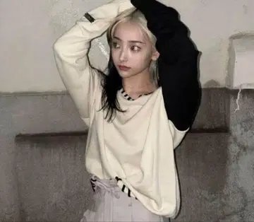melt the lady contrast stitch knit