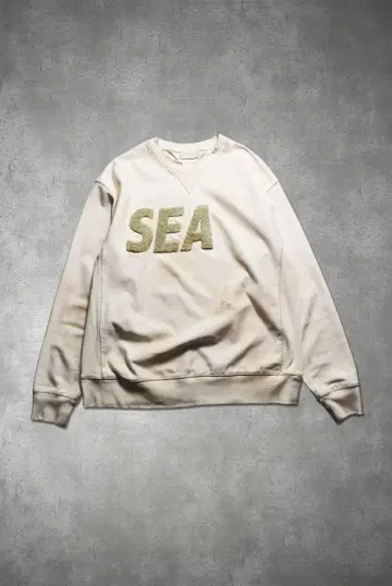 WIND AND SEA SEA Damaged Crew neck