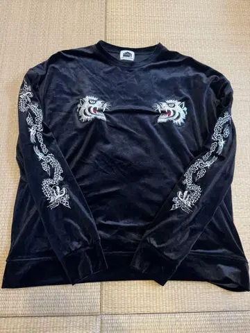 fafatt 파파트 벨로아 호랑이 자수 롱 T