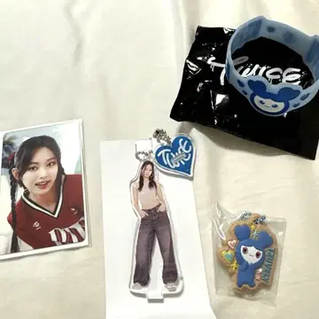 TWICE 쯔위 4세트