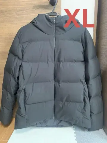 유니클로 UNIQLO 심리스 다운 후드티 XL 블랙