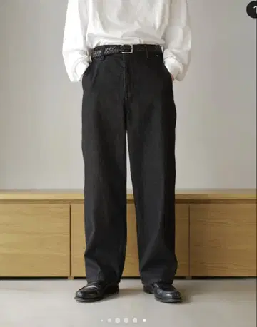 오센틱 스트레이트 데님 B5056