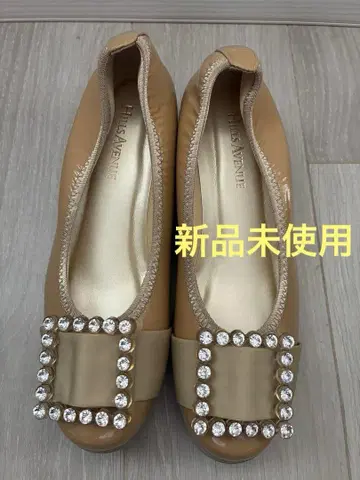 [ 미사용 새상품 ] 힐즈아베뉴 웨지솔 비쥬 부착 베이지