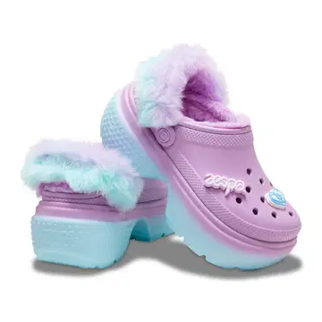 crocs aespa