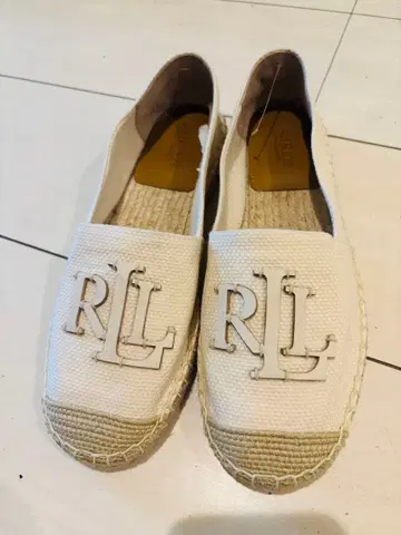 새상품 RL 화이트 슬립온 5.5