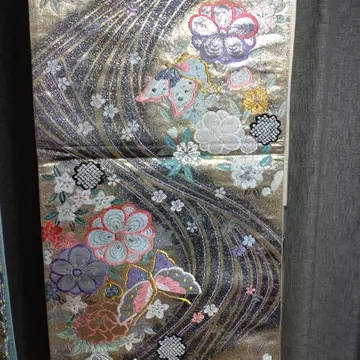 귀여운 후리소데용 후쿠로 오비 실버에 꽃과 나비
