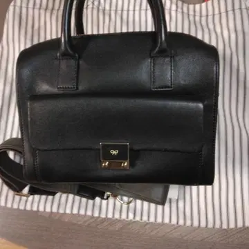 ANYA HINDMARCH 블랙 숄더백 안야 힌드마치
