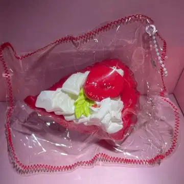 빨간색 케이크 kikisquishy