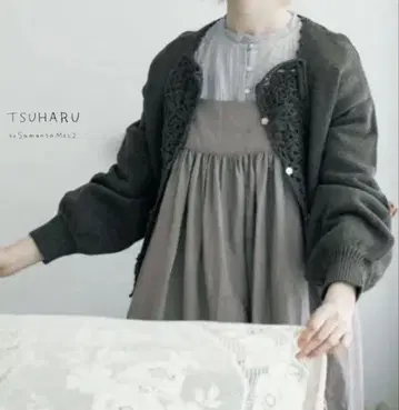 TSUHARU 카탈로그 게재 핀턱 봉긋 블라우스