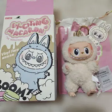 POP MART Exciting Macaron soymilk 봉제 인형