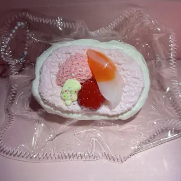 디저트 케이크 핑크 kikisquishy