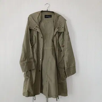 As Know As 카키 후드 부착 모즈 코트 M 사이즈