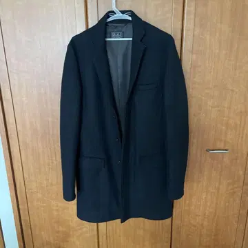 투모로우랜드 코트 블랙
