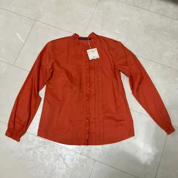 콩트와르 데코토니에 오렌지 프릴 긴팔 셔츠