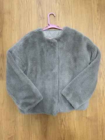 그레이 노카라 코트 퀼팅 안감