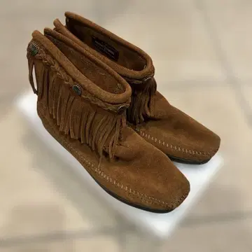 미네통카 프린지 부츠 8 약 25cm 스웨이드 브라운