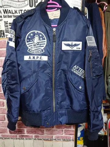 새상품급 AVIREX MFG. F-14 TOMCAT 플라이트 자켓