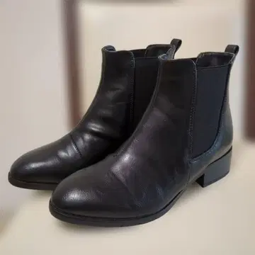 아큐어즈 부츠 블랙