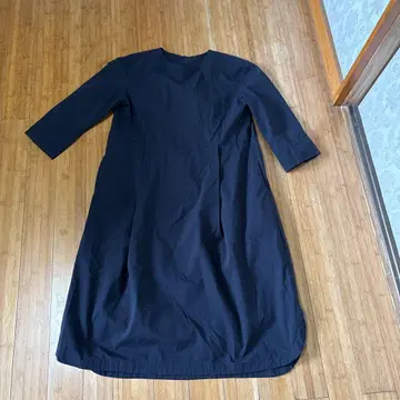 무인양품 블랙 원피스