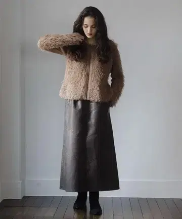 택 포함 ESCAR 에스카 샤기 니트 집업 자켓