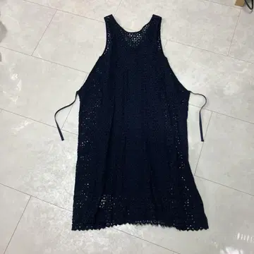 콩트와르 데코토니에 네이비 슬리브리스 원피스