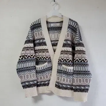 르 멜랑주 기하학 패턴 긴팔 가디건