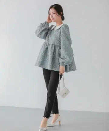 Fitmore 둥근 카라 자카드 플럼 상의