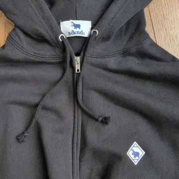 s&nd 블랙 후드 부착 후드티