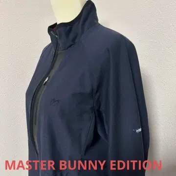 MASTER BUNNY EDITION 네이비 자켓