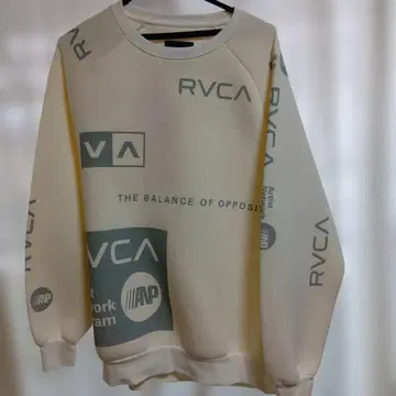 RVCA 화이트 맨투맨 본딩