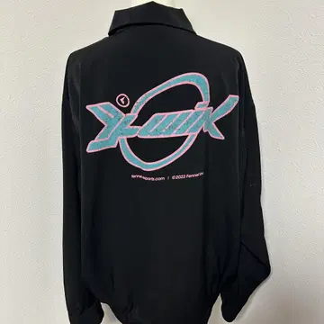 FLWIN CRACKED SOUVENIR JACKET 페넬 자켓