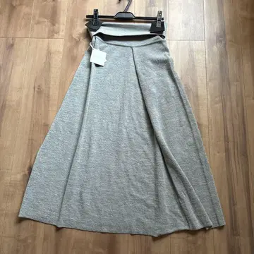 새상품 kofta 정가 31,320엔 스콧 클럽 팬츠 울 스커트