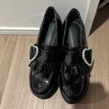 프릴 로퍼 하트 펄 지뢰계 24cm 새상품급