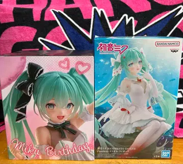 하츠네 미쿠 피규어 2개 세트