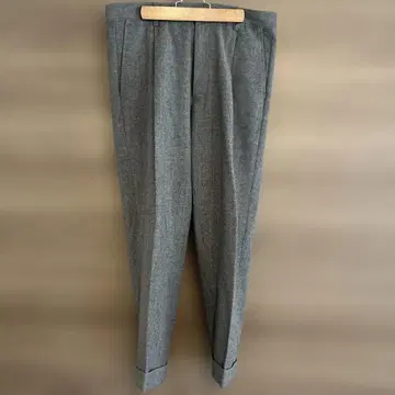 BEAMS PLUS 플리츠 테이퍼드 트라우저 플란넬 슬랙스