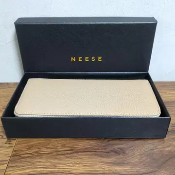 NEESE 베이지 장지갑