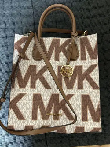 MICHAEL KORS MK 쇼핑백 토트백