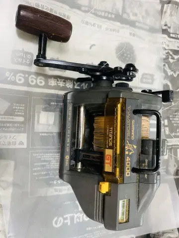 SHIMANO TITANOS 4000 낚시릴